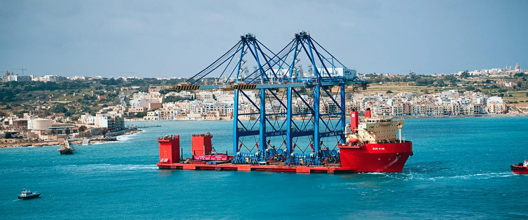 Two very heavy cranes benefit from the multimodal transport and shipping expertise of CEVA Project Logistics